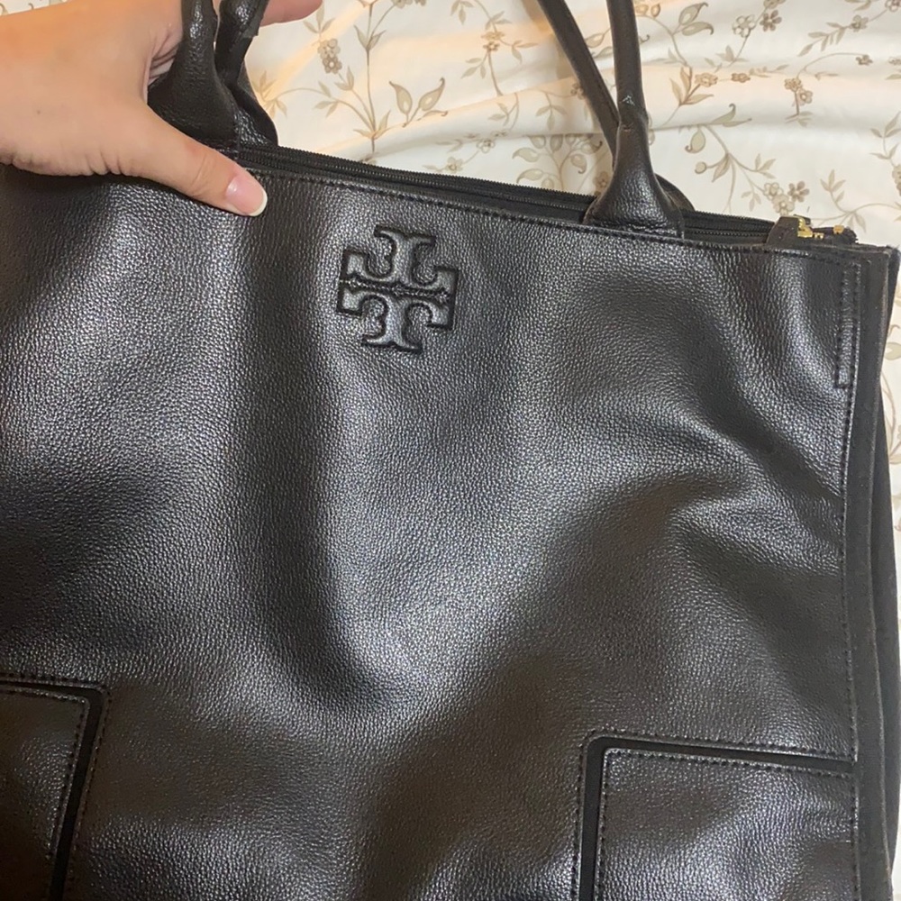❌SOLD❌Leather Tory Burch tote bag